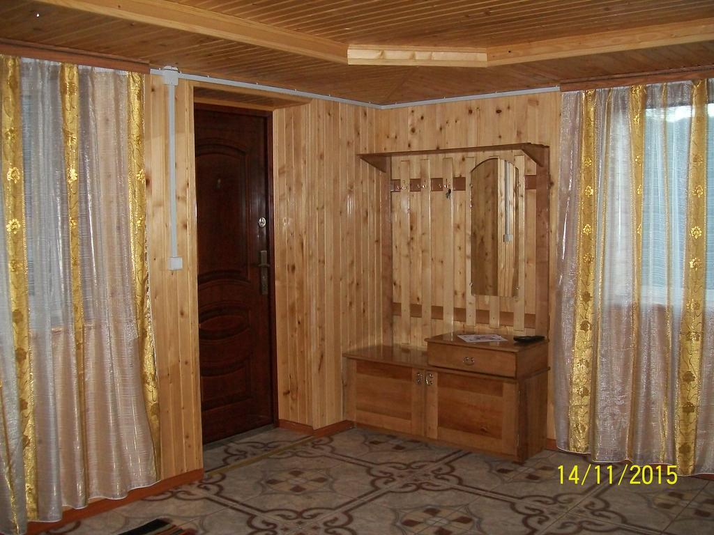 Holiday Home Melodiya Karpat Яремча Экстерьер фото